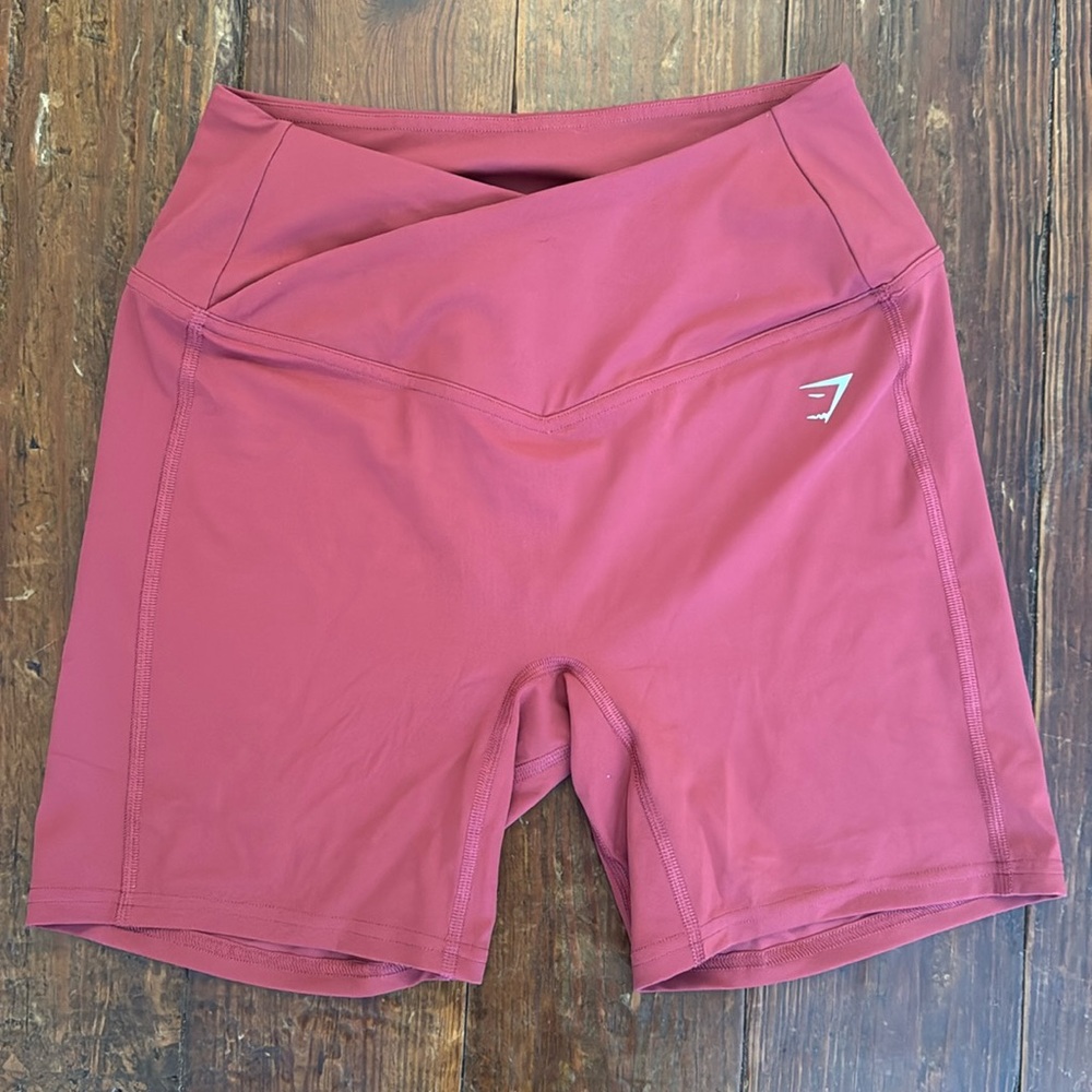 Gymshark Crossover Shorts Pomegranate Red-Medium